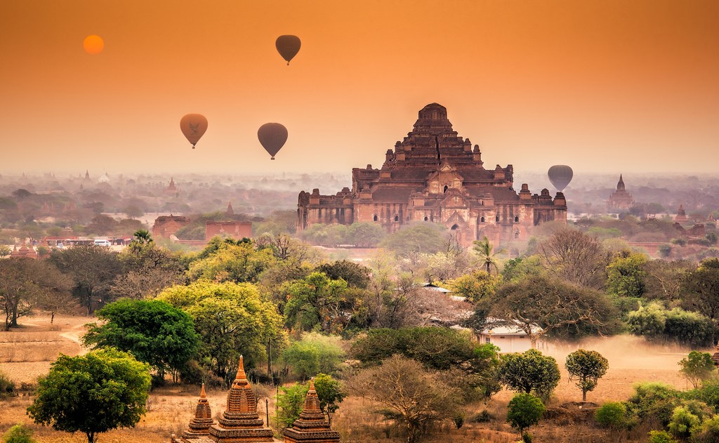 Experience the trip to Bagan – one of the most Burma tourist attractions