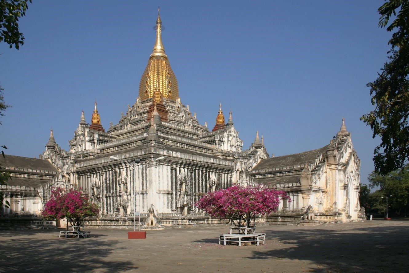 Experience the trip to Bagan – one of the most Burma tourist attractions