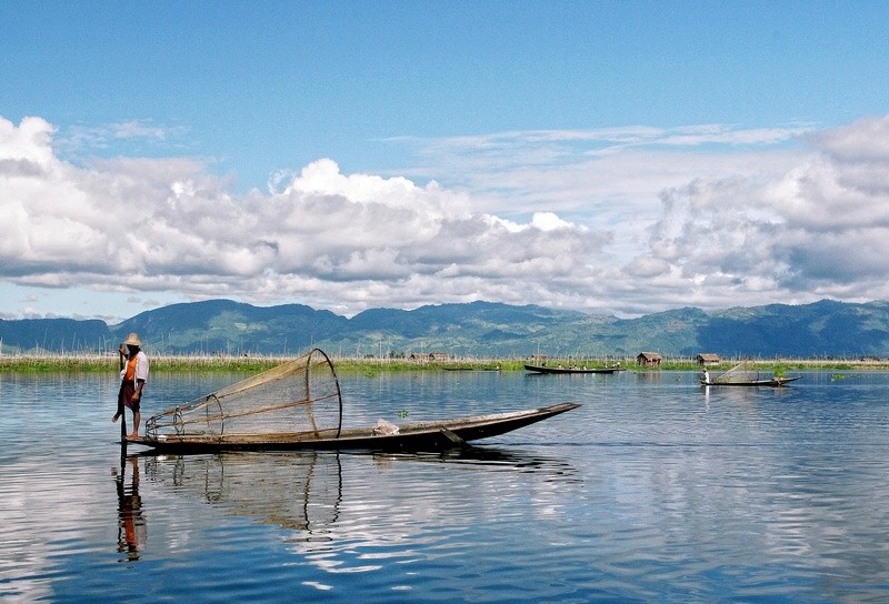 Inle Lake - paradise for Myanmar tourist attractions