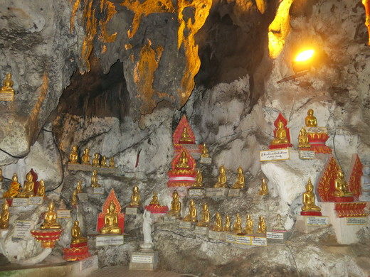 Pindaya caves