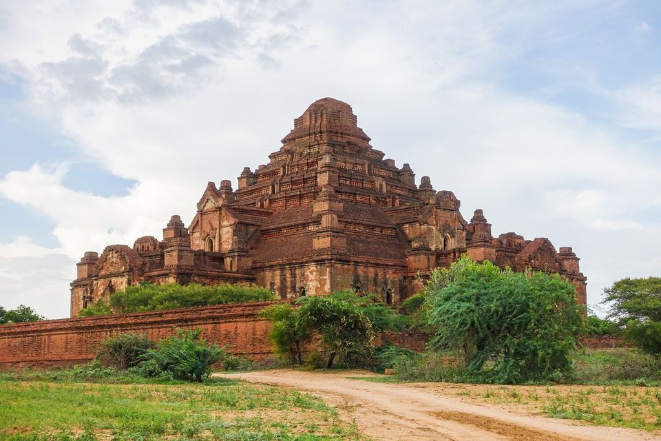 Explore the mysteriousness of unfinished Dhammayangyi temple with useful Myanmar travel tips