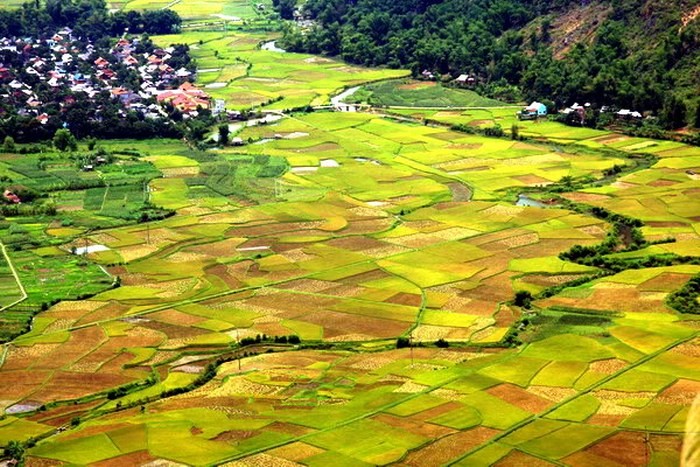 Vietnam's Mai Chau travel, watch the beautiful nature of mountainous area